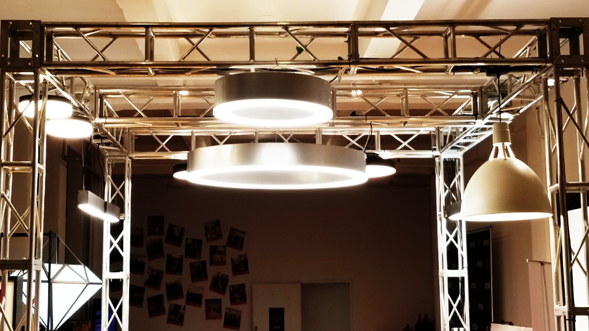 5 strategic tactics Ideoli uses to win new opportunities with clients