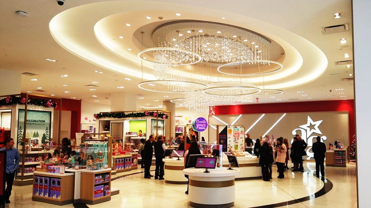 Ideoli rocks flagship store in Rockefeller Plaza
