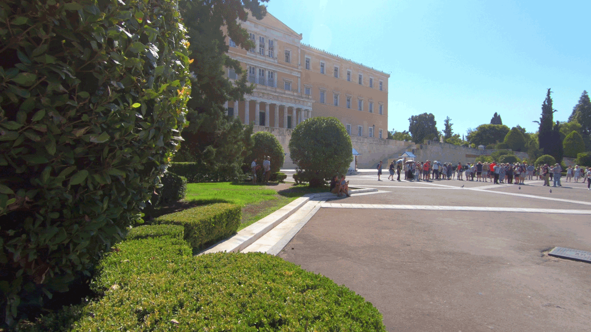 Confidence is soaring in Greece – politically and commercially